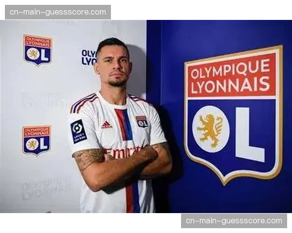 《法国足球》专栏分析：伤病潮或迫使里昂采用更务实的战术